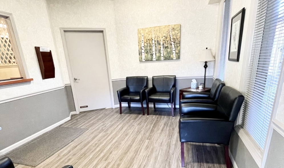 Jeffersonville Indiana dental office waiting area